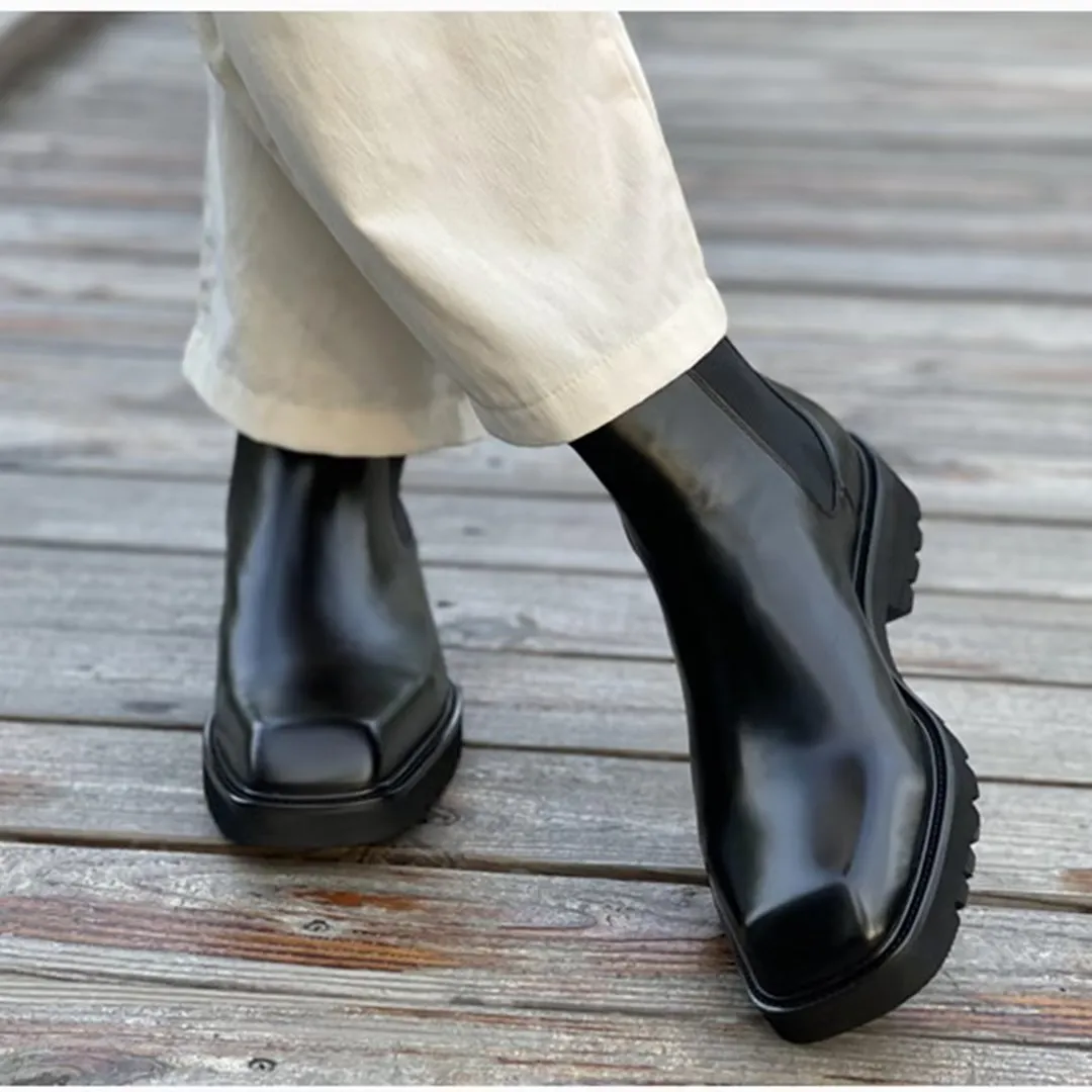 Silvareign Classic Dress Boots