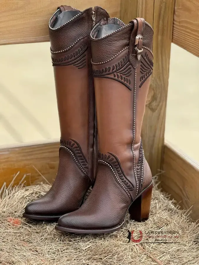 WOMEN’S CUADRA TALL BOOT RES DAMASCO CHOCOLATE EMBROIDERY ROUND TOE